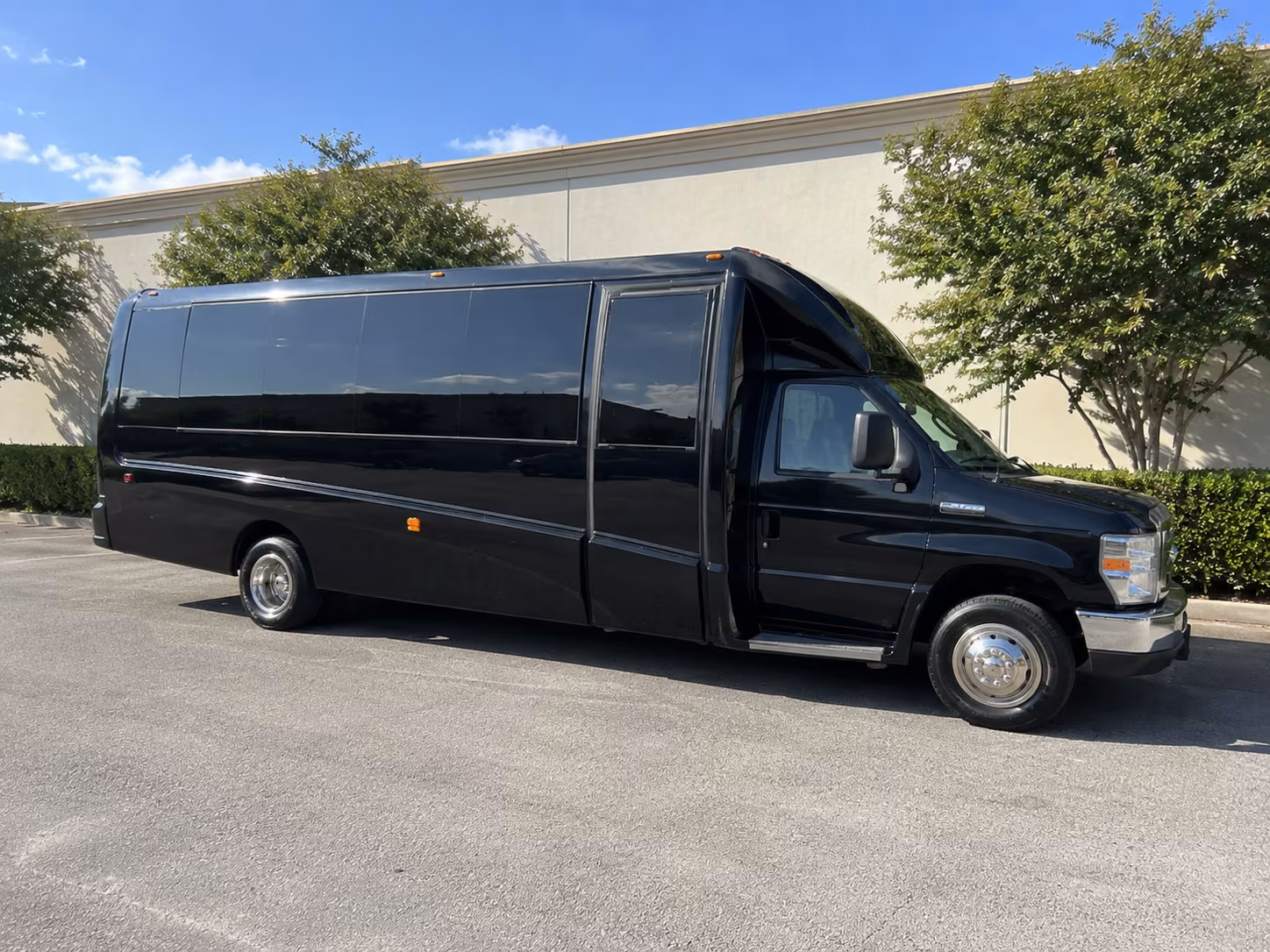 gulfport corporate party bus rental