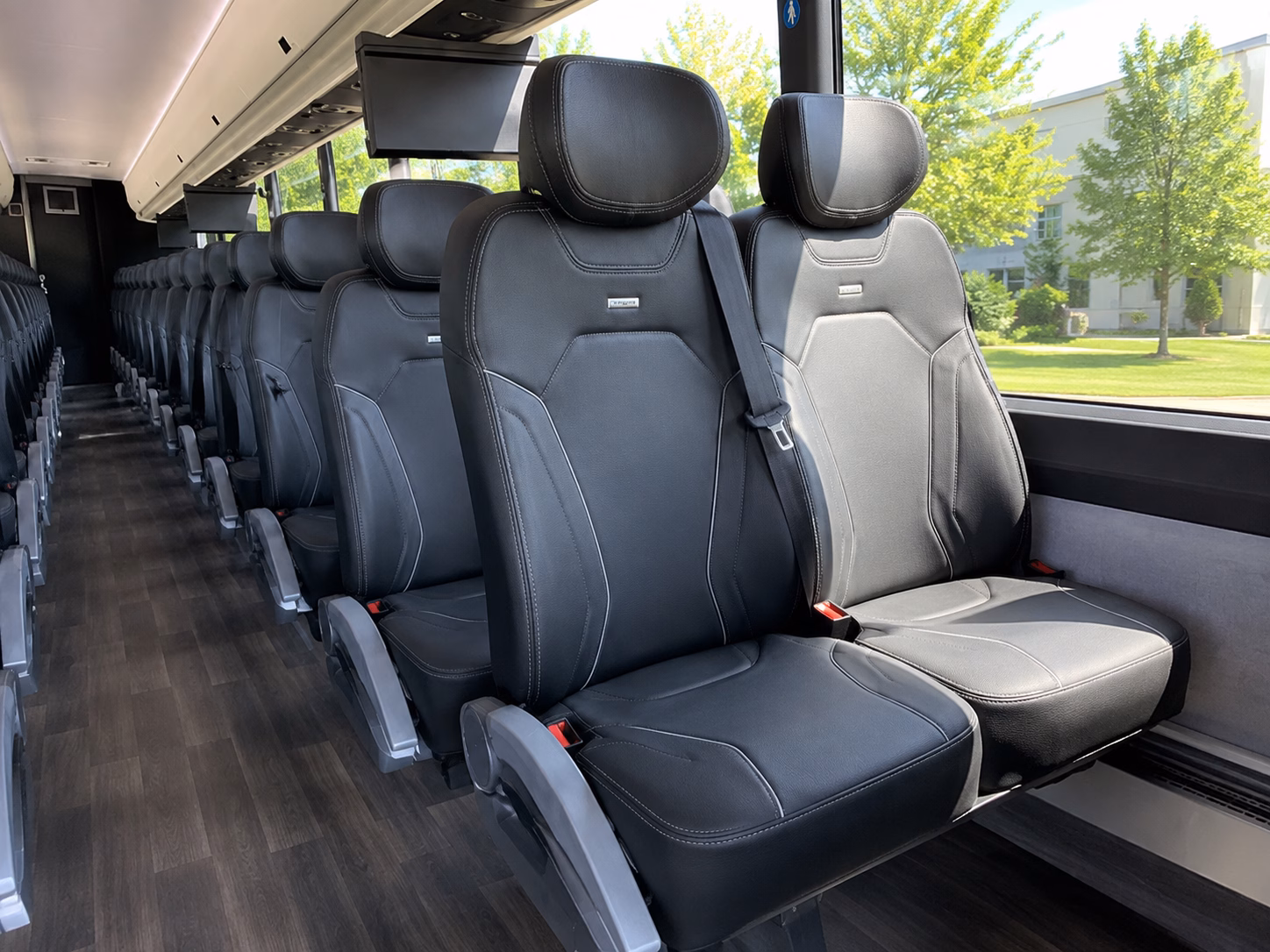 jackson bus rentals