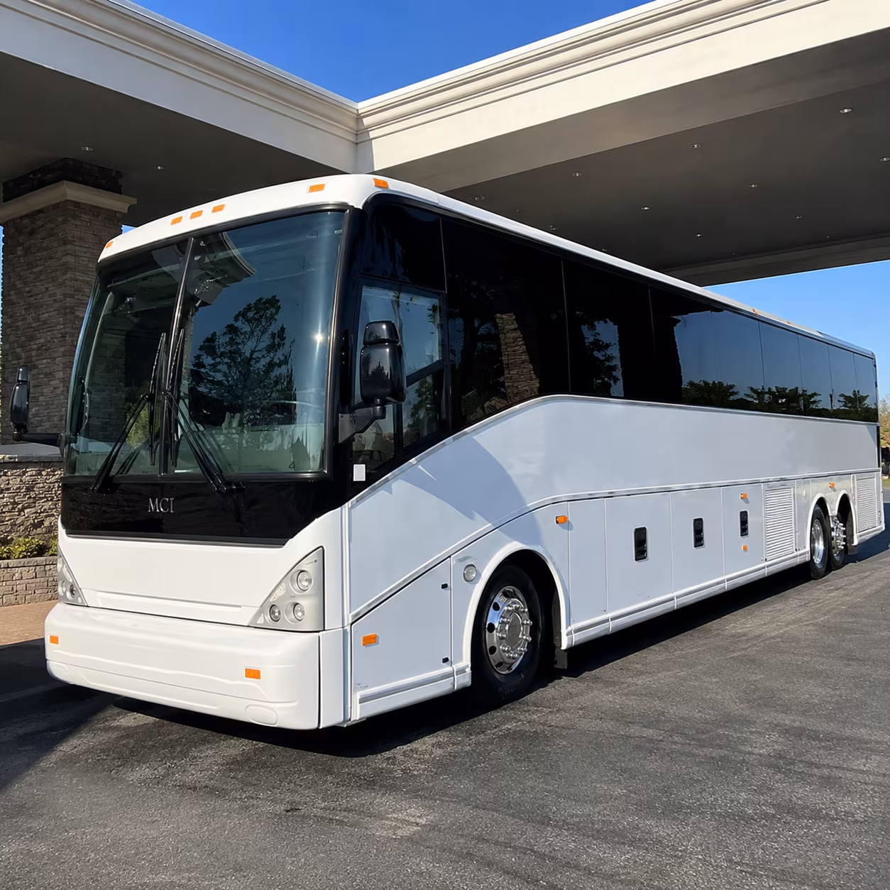 mobile charter bus