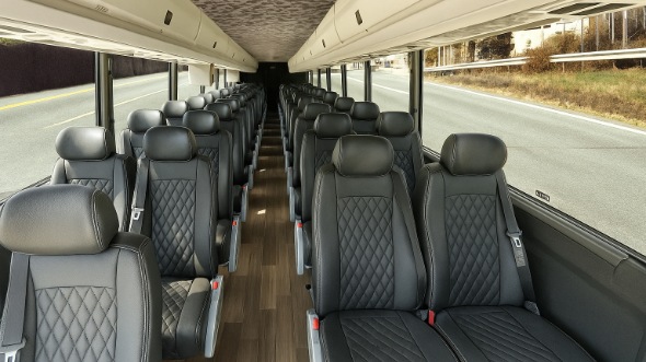 gulfport 28 passenger minibus rental